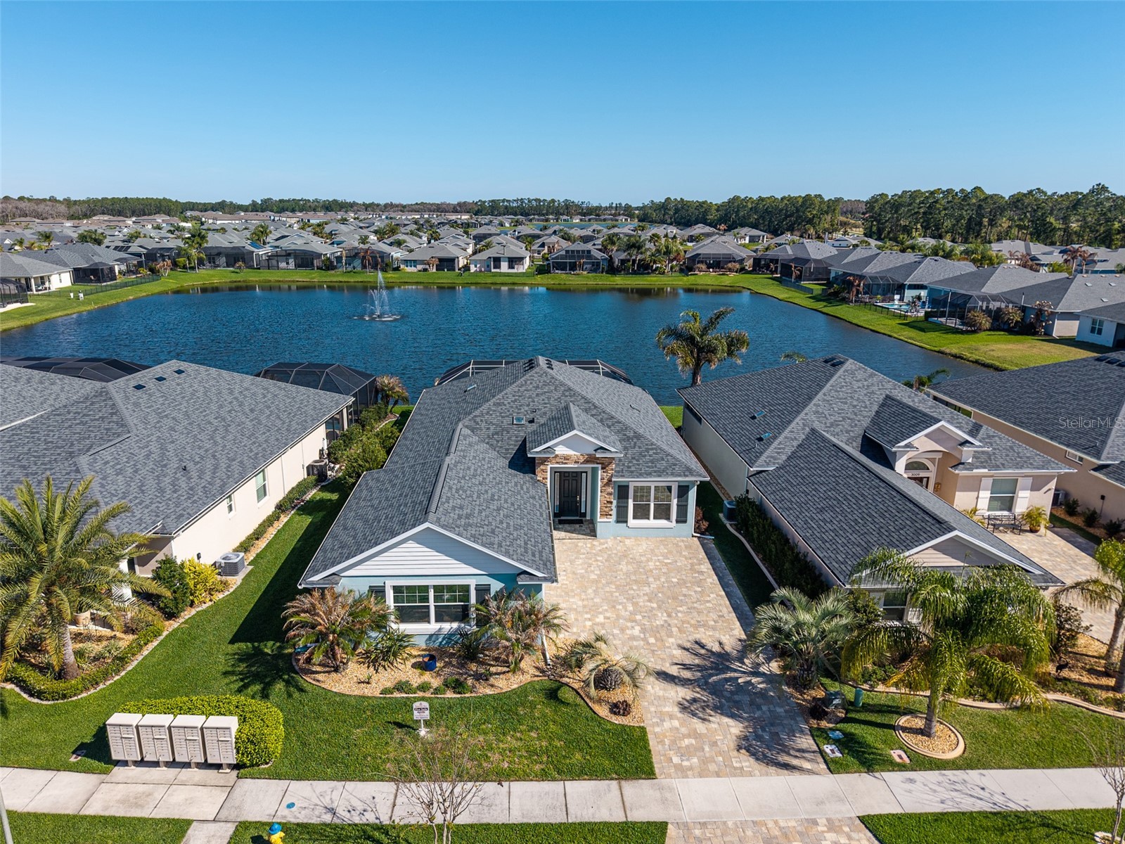 3011 Areca Ave New Smyrna Beach FL 32168 V4948062 image1