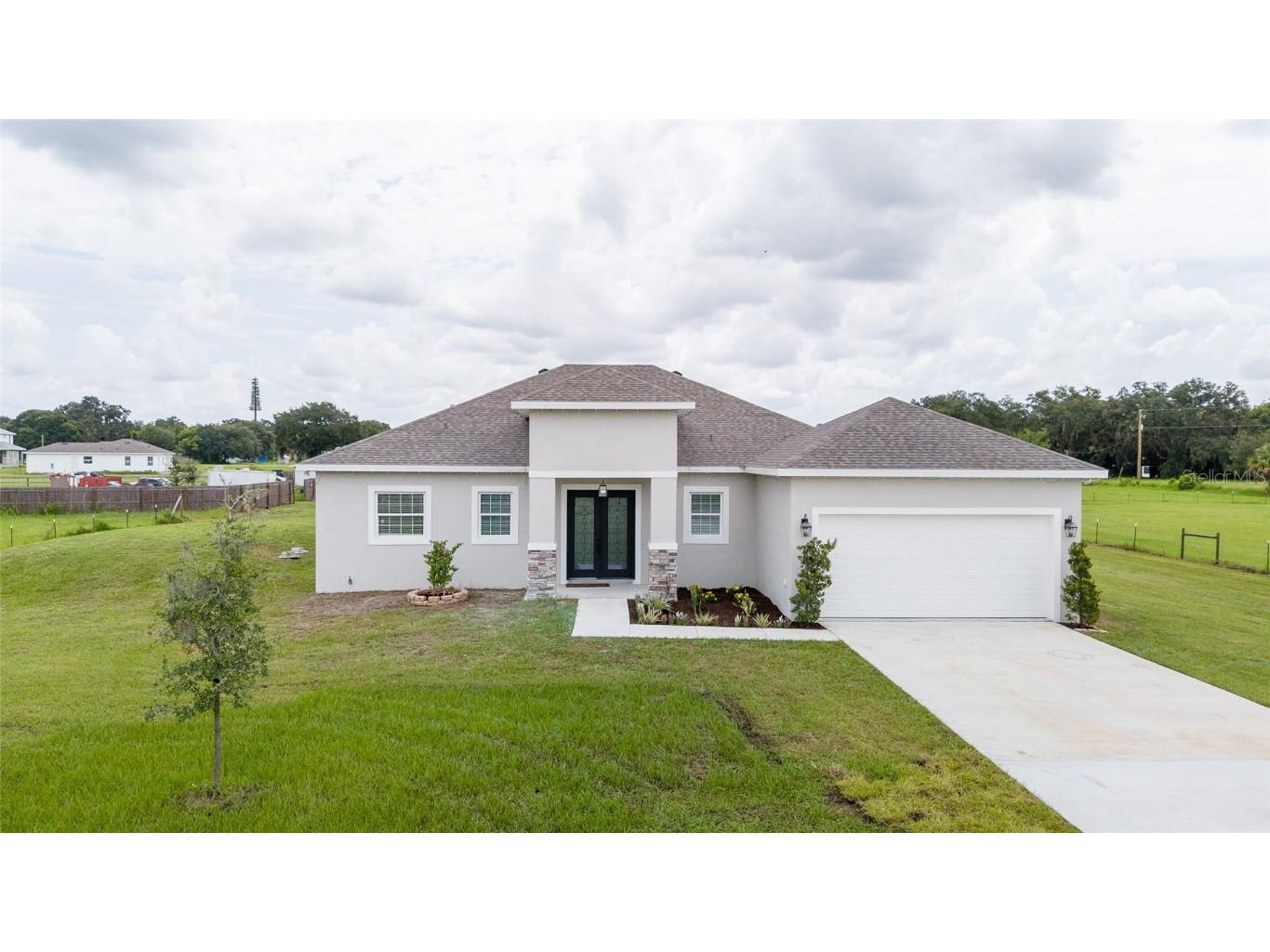 3011 Dad Weldon Road Dover FL 33527 T3546216 image1