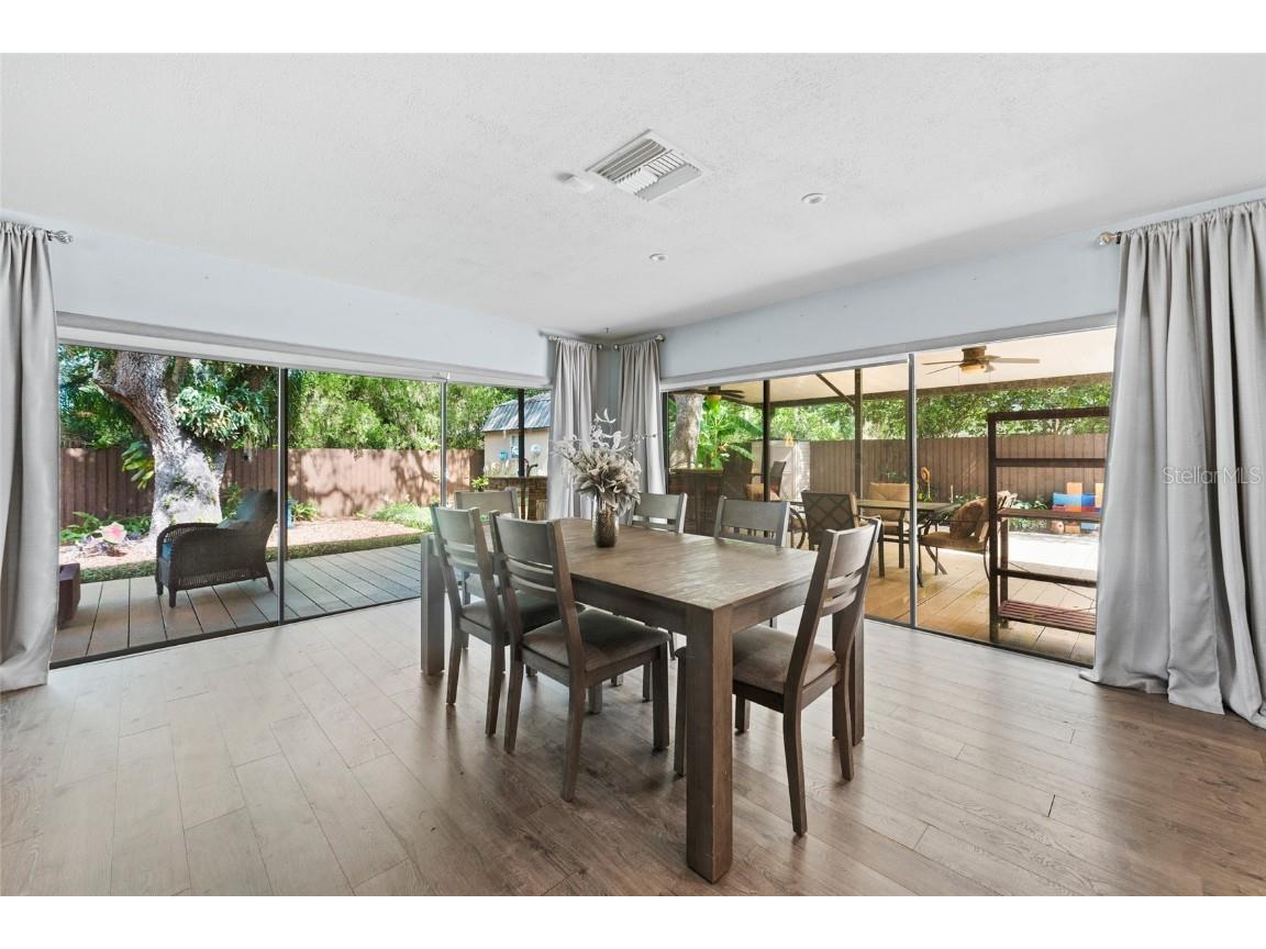 3011 Lake Ellen Drive Tampa FL 33618 TB8400623 image11