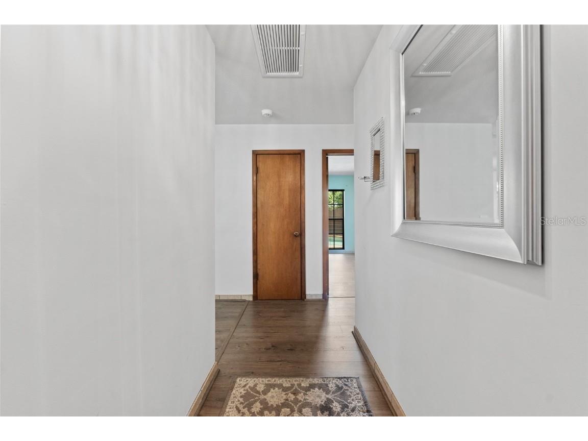 3011 Lake Ellen Drive Tampa FL 33618 TB8400623 image21