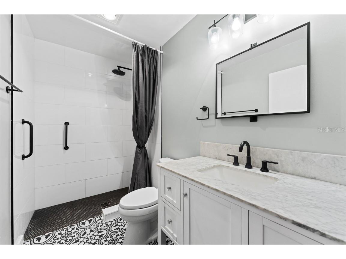 3011 Lake Ellen Drive Tampa FL 33618 TB8400623 image24