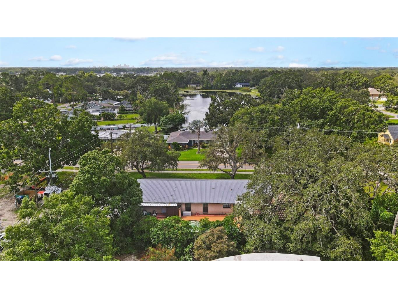 3011 Lake Ellen Drive Tampa FL 33618 TB8400623 image37