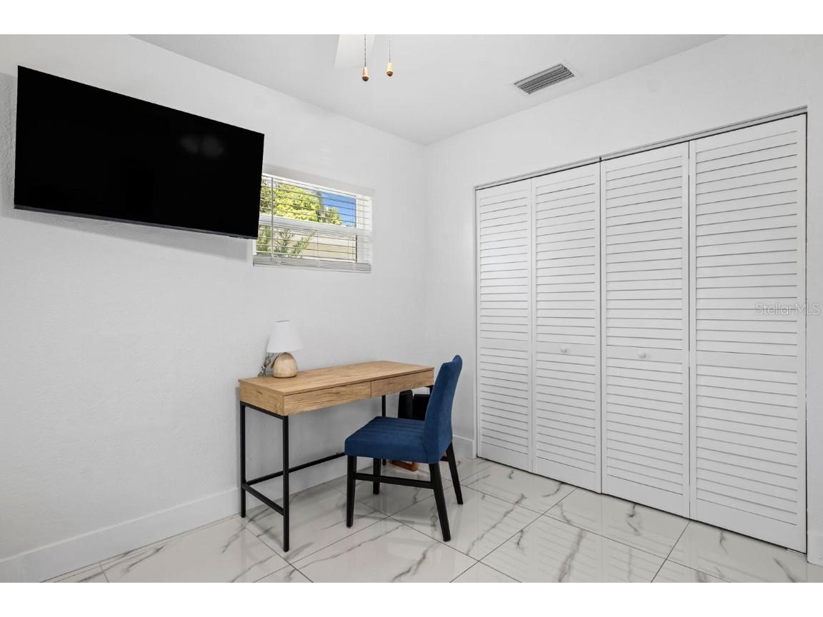 3011 W Douglas Tampa FL 33607 TB8450162 image17