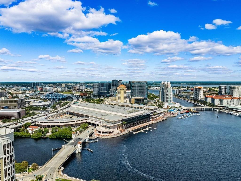 3011 W Douglas Tampa FL 33607 TB8450162 image31