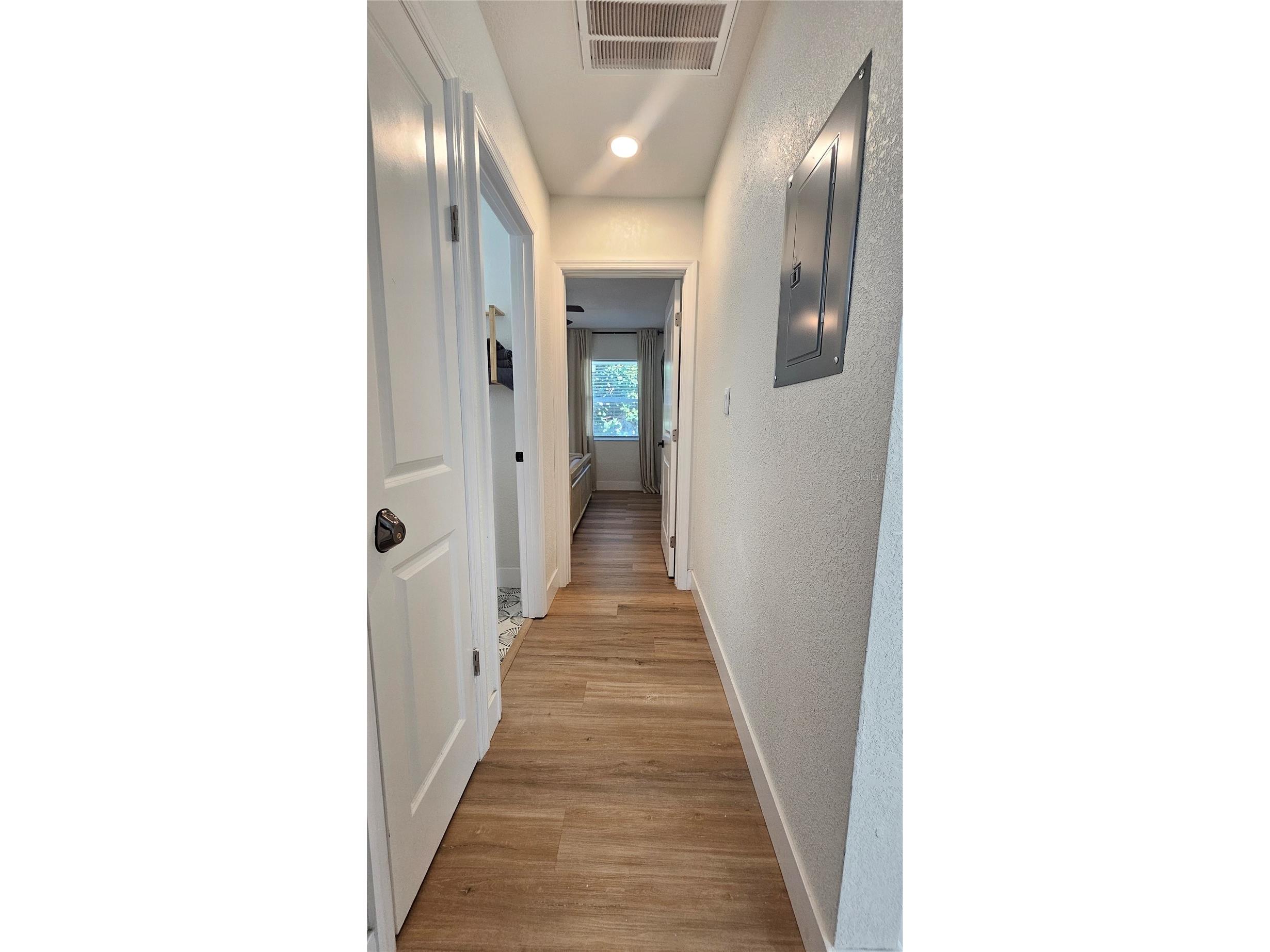3011 W Spruce Street Tampa FL 33607 TB8520409 image10