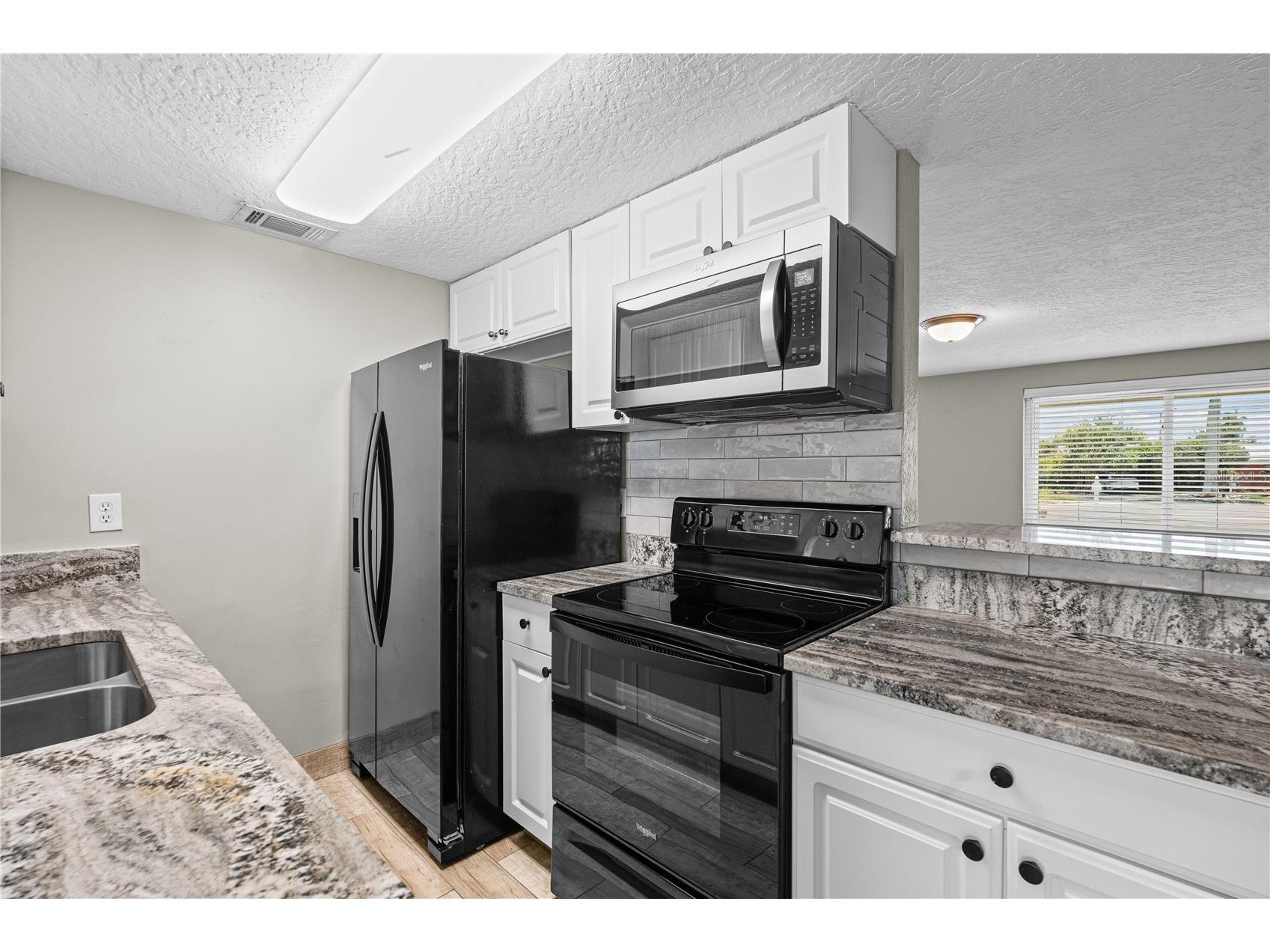 3012 15th Street W Bradenton FL 34205 A4699846 image18