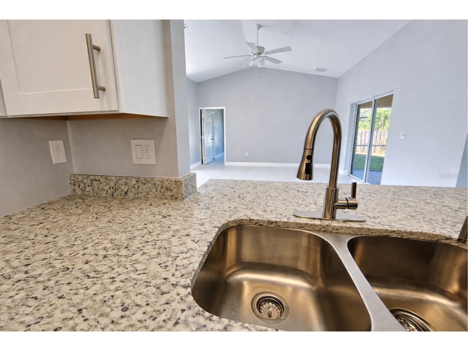 3012 40th Street SW Lehigh Acres FL 33976 C7523584 image5