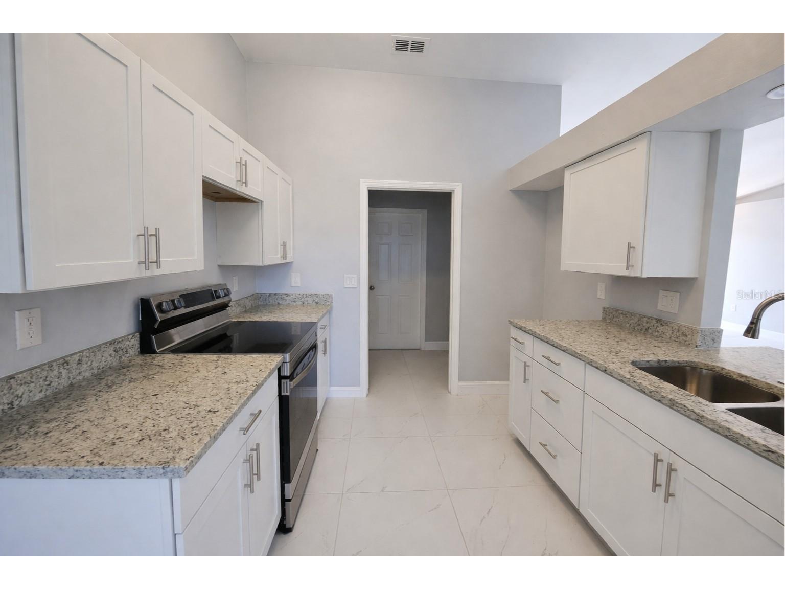 3012 40th Street SW Lehigh Acres FL 33976 C7523584 image6
