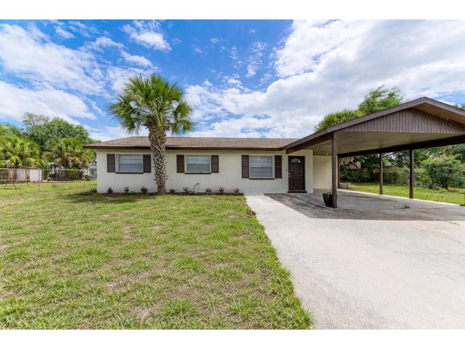 3012 Clay Circle Sarasota FL 34234 A4693753 image1