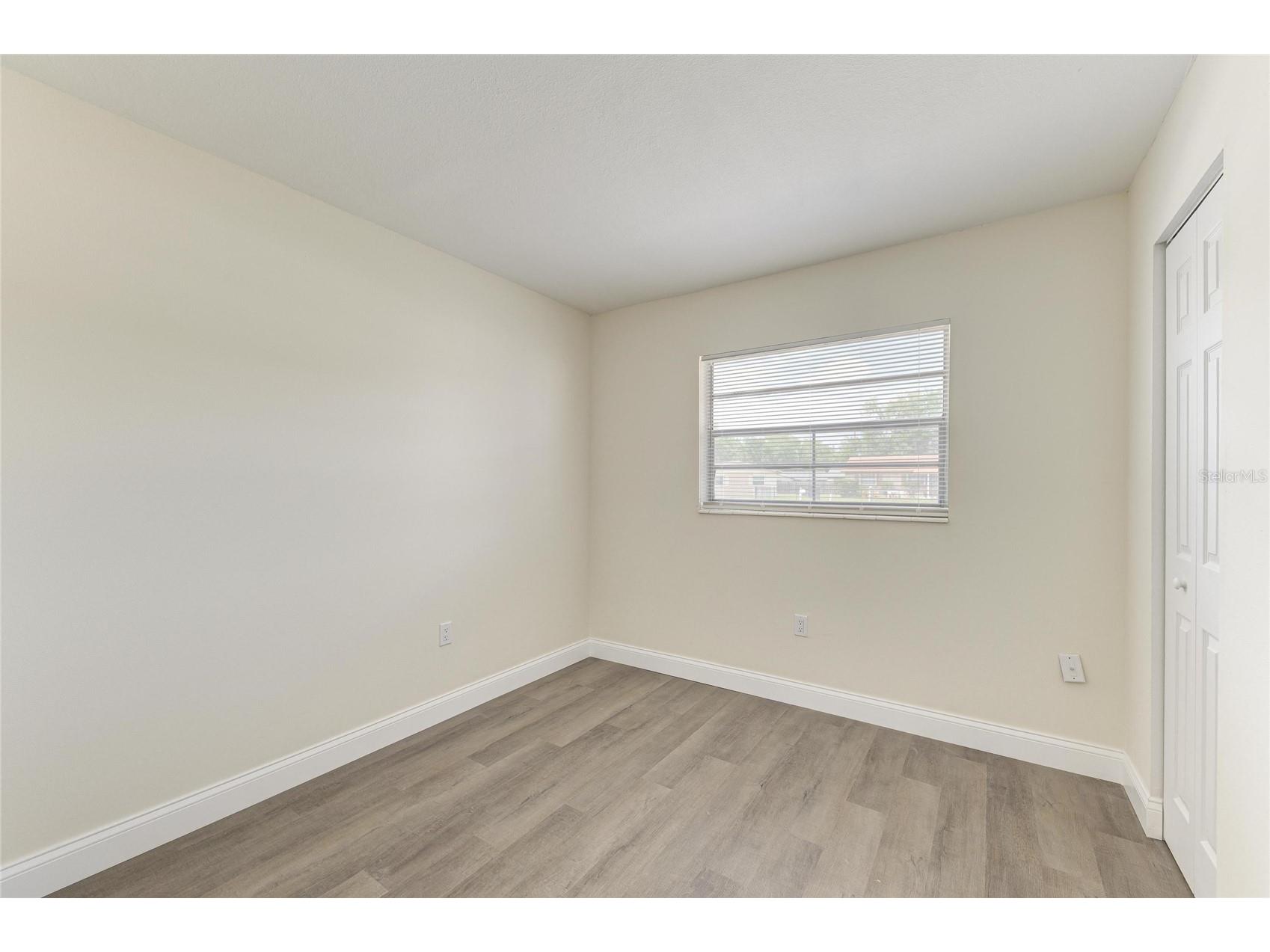 3012 Clay Circle Sarasota FL 34234 A4693753 image10