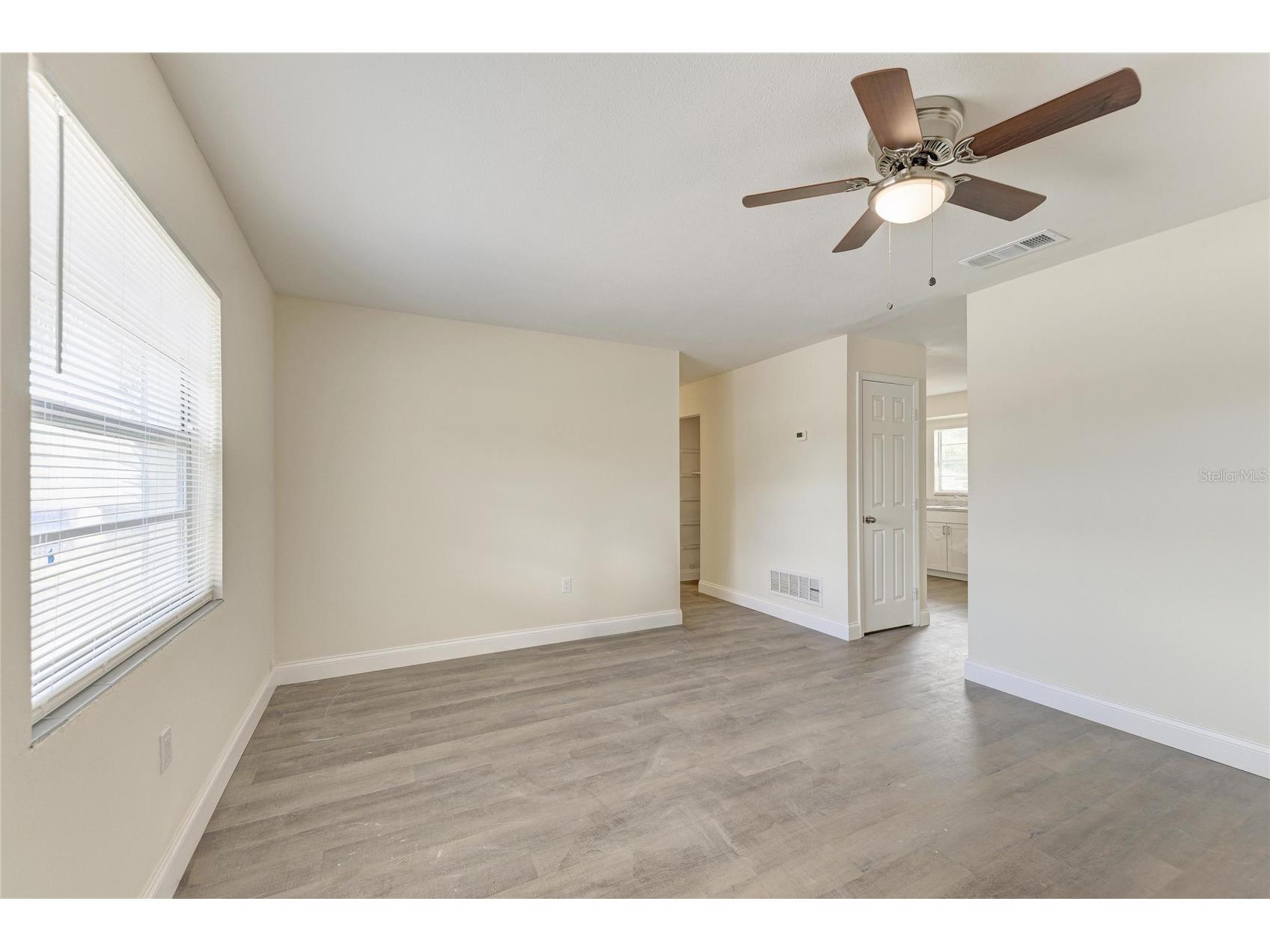 3012 Clay Circle Sarasota FL 34234 A4693753 image4