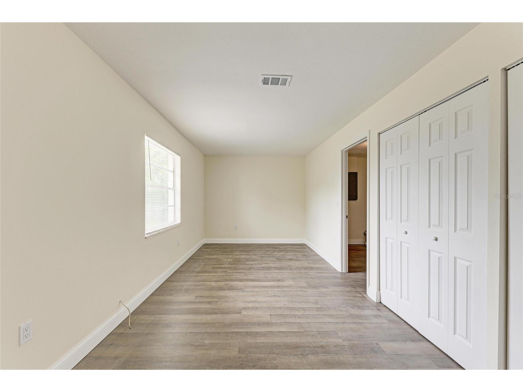 3012 Clay Circle Sarasota FL 34234 A4693753 image7
