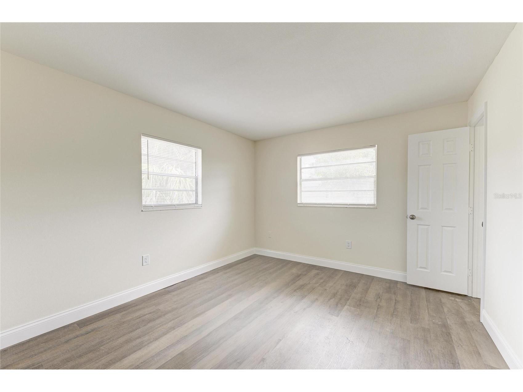 3012 Clay Circle Sarasota FL 34234 A4693753 image8