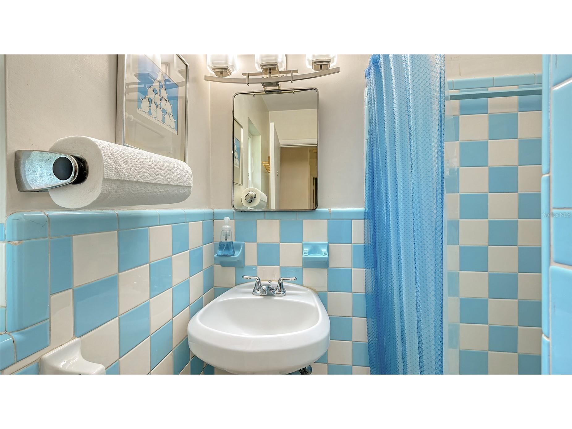 3012 Desoto Road Sarasota FL 34234 - POND LOCATED ON THE PROPERTY A4678237 image47