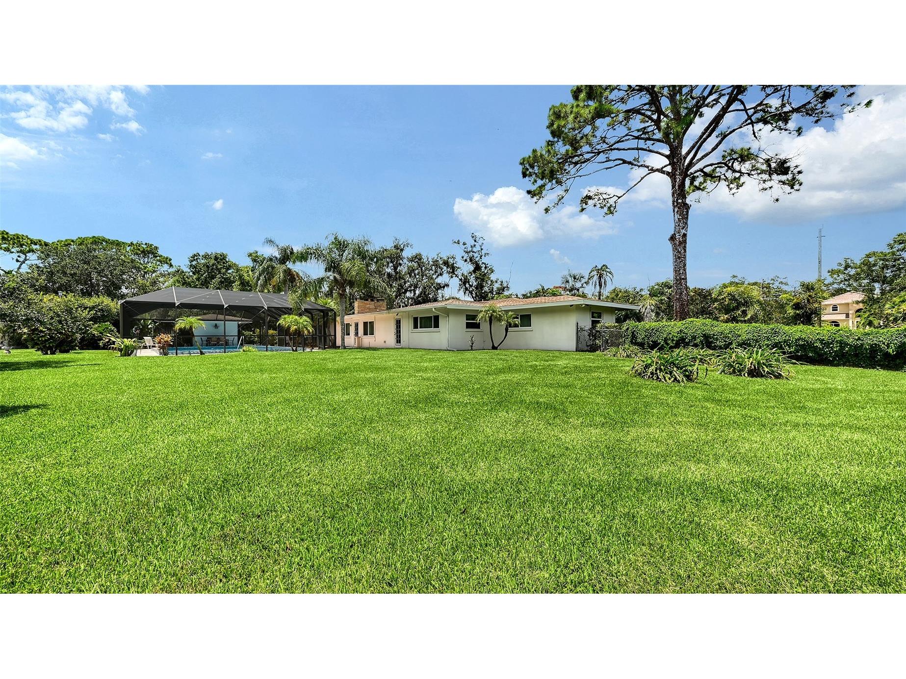 3012 Desoto Road Sarasota FL 34234 - POND LOCATED ON THE PROPERTY A4678237 image55