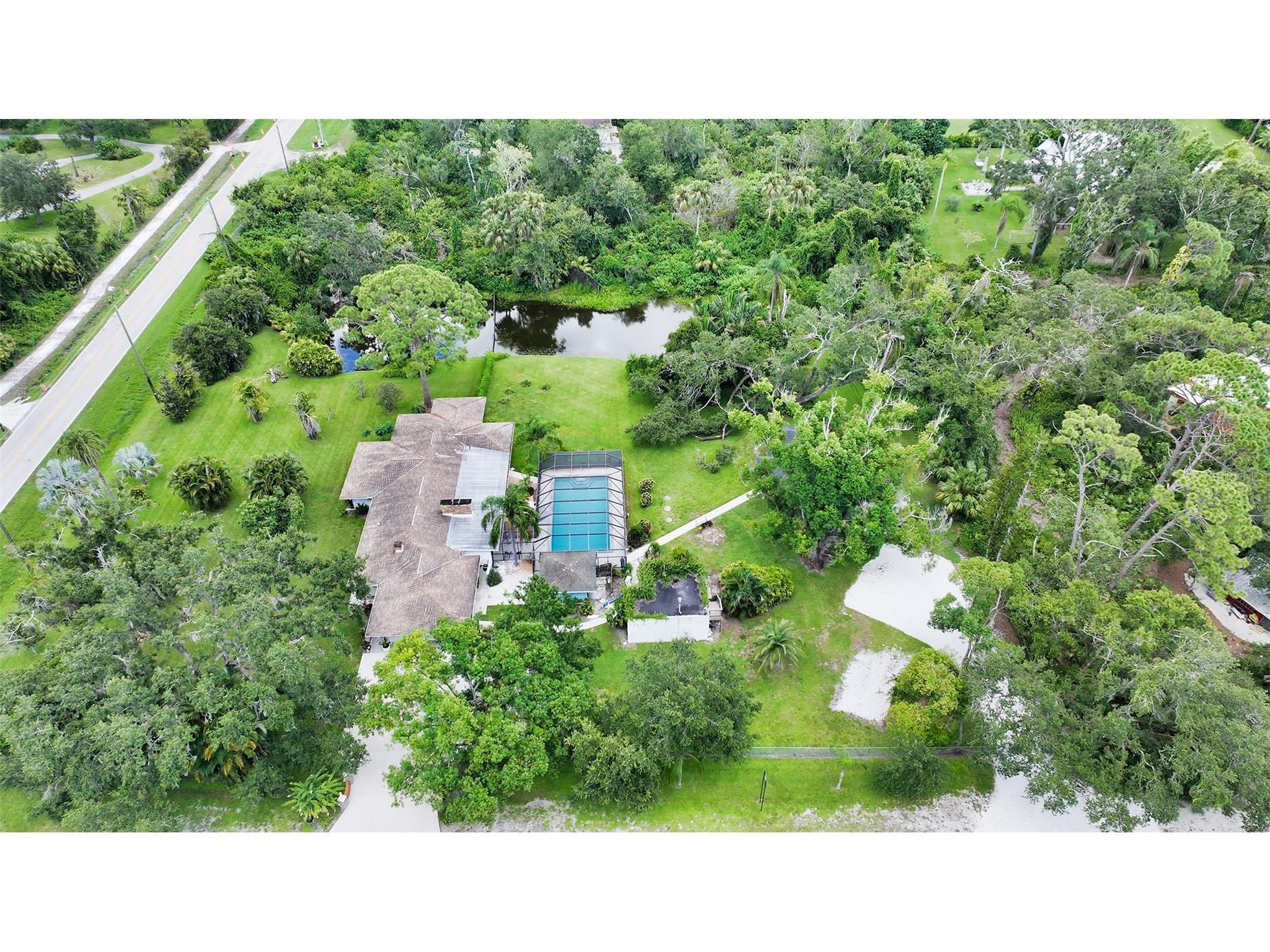 3012 Desoto Road Sarasota FL 34234 - POND LOCATED ON THE PROPERTY A4678237 image74