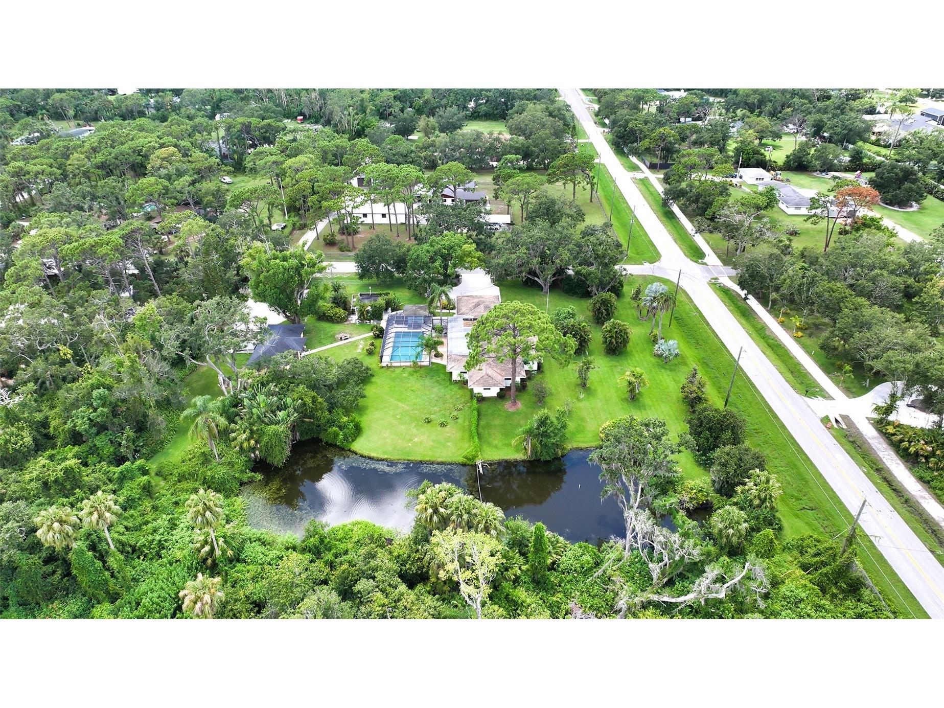 3012 Desoto Road Sarasota FL 34234 - POND LOCATED ON THE PROPERTY A4678237 image77