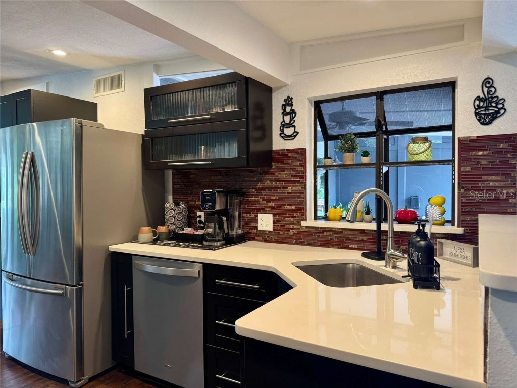 3012 Grand View Avenue Clearwater FL 33759 TB8443337 image9