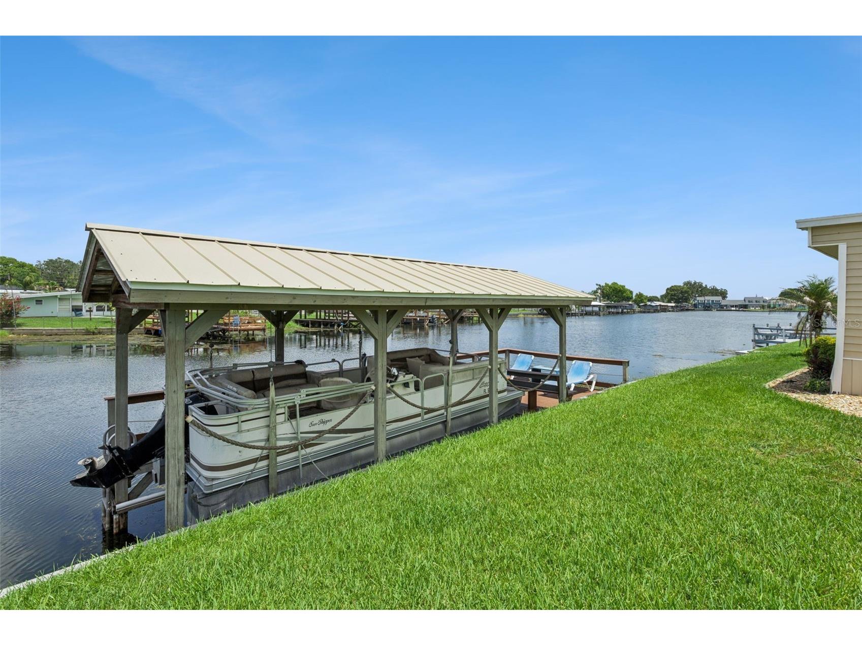 30127 Green Bay Drive Tavares FL 32778 - LAKE DORA G5115163 image1