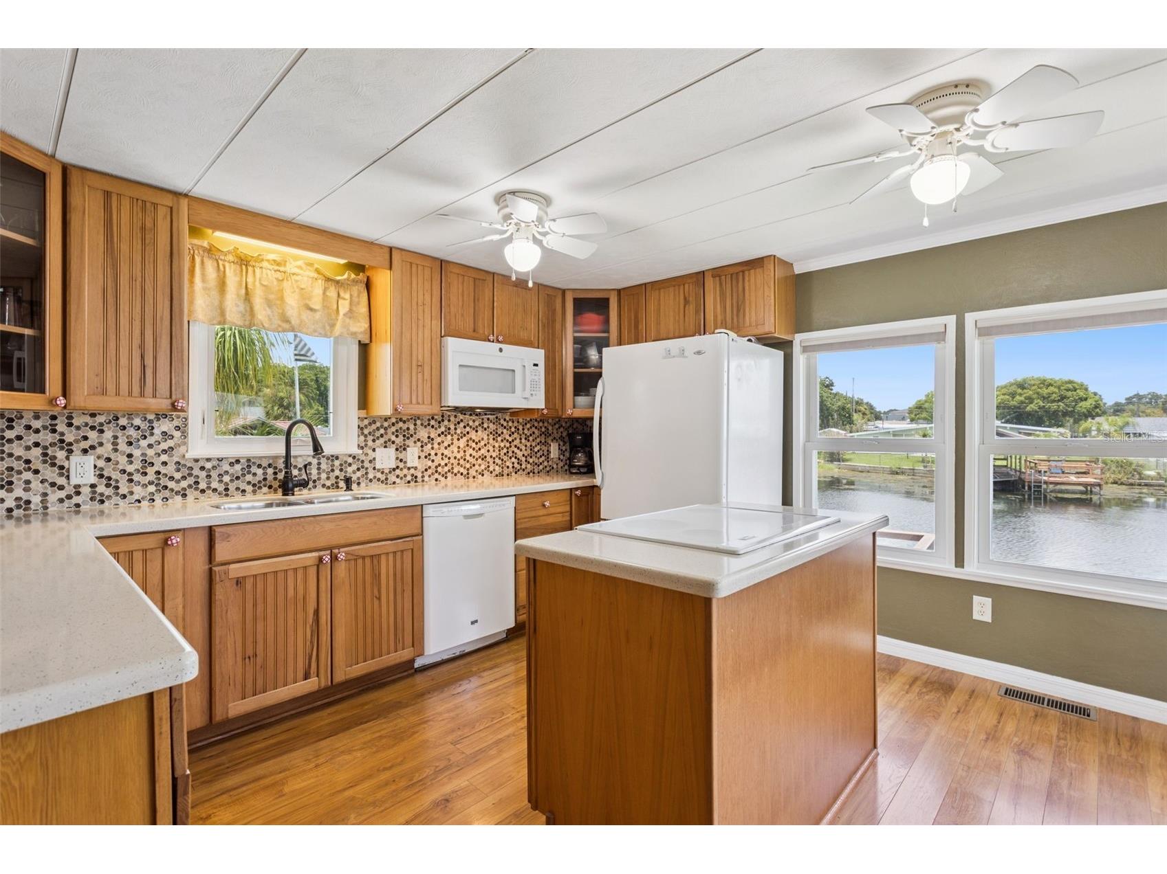 30127 Green Bay Drive Tavares FL 32778 - LAKE DORA G5115163 image11