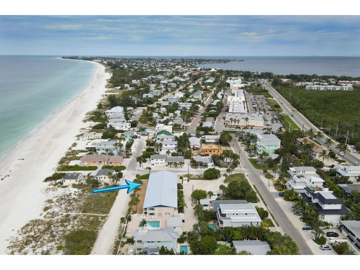 3013 Avenue F #D1 Holmes Beach FL 34217 - GULF OF MEXICO A4585525 image1