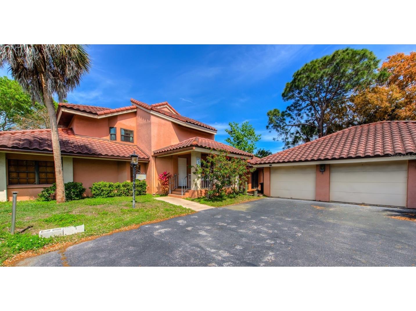 3013 Clark Road #2 Sarasota FL 34231 A4603514 image1