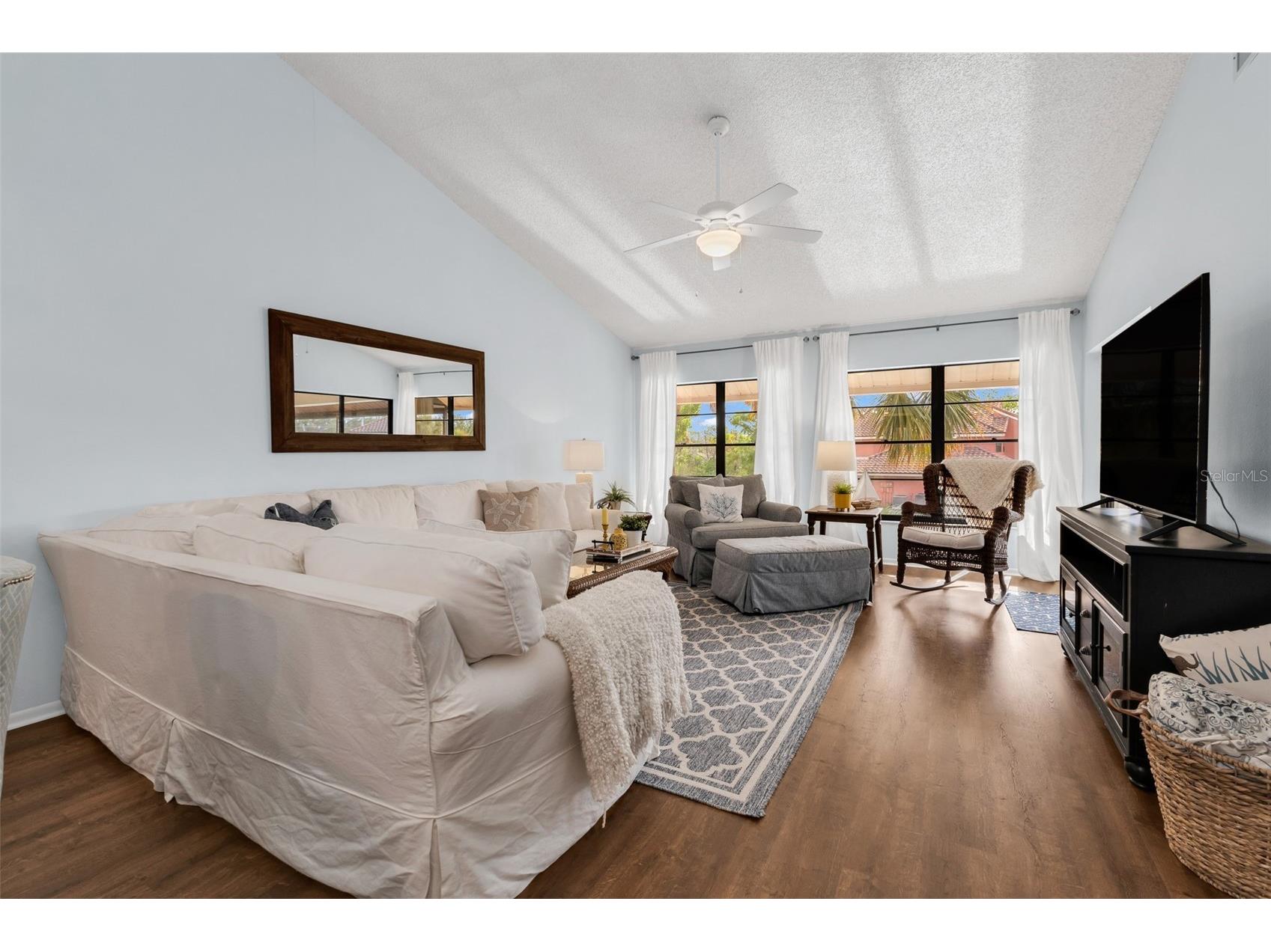 3013 Clark Road #6 Sarasota FL 34231 C7528185 image17