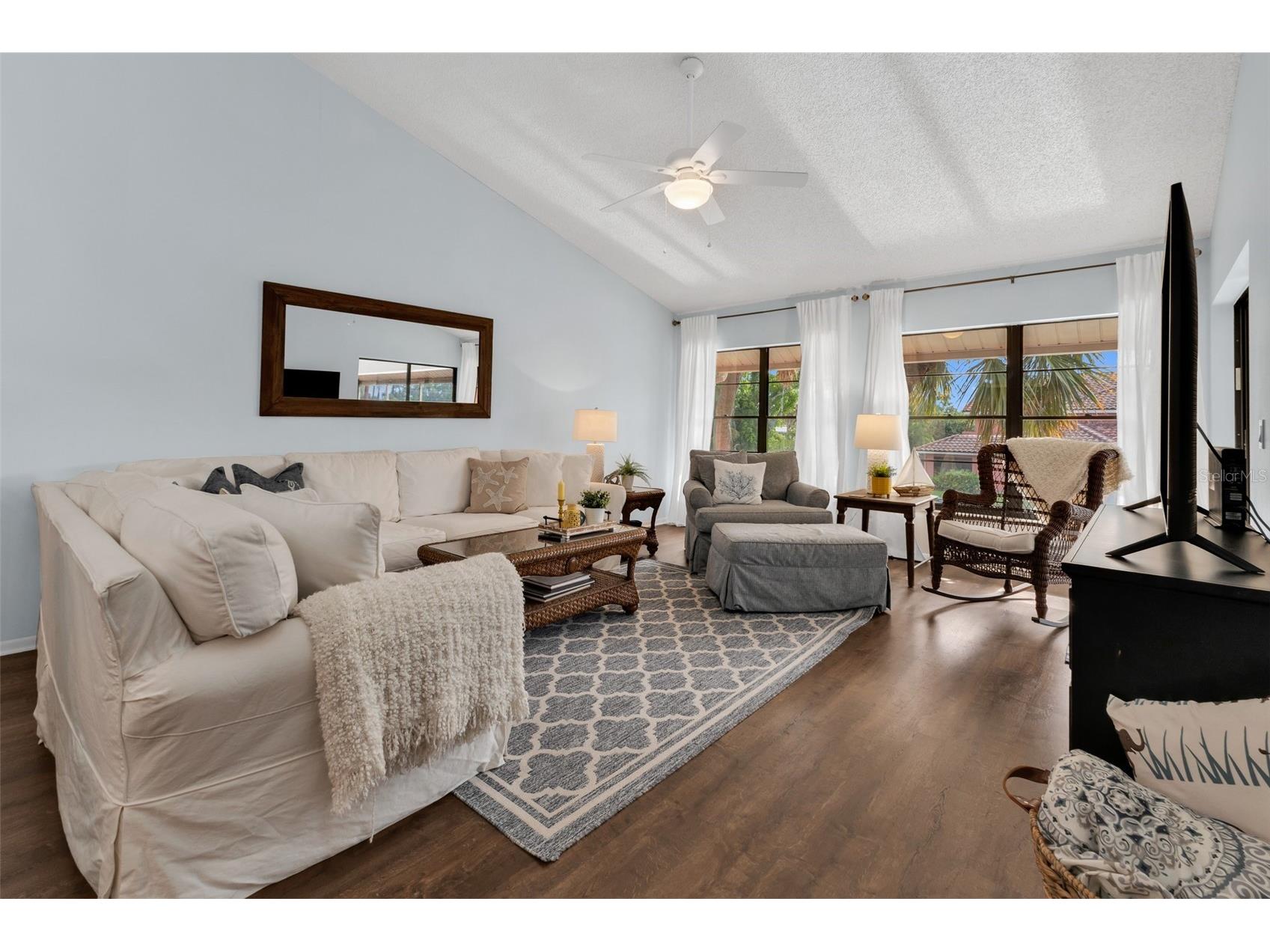 3013 Clark Road #6 Sarasota FL 34231 C7528185 image18