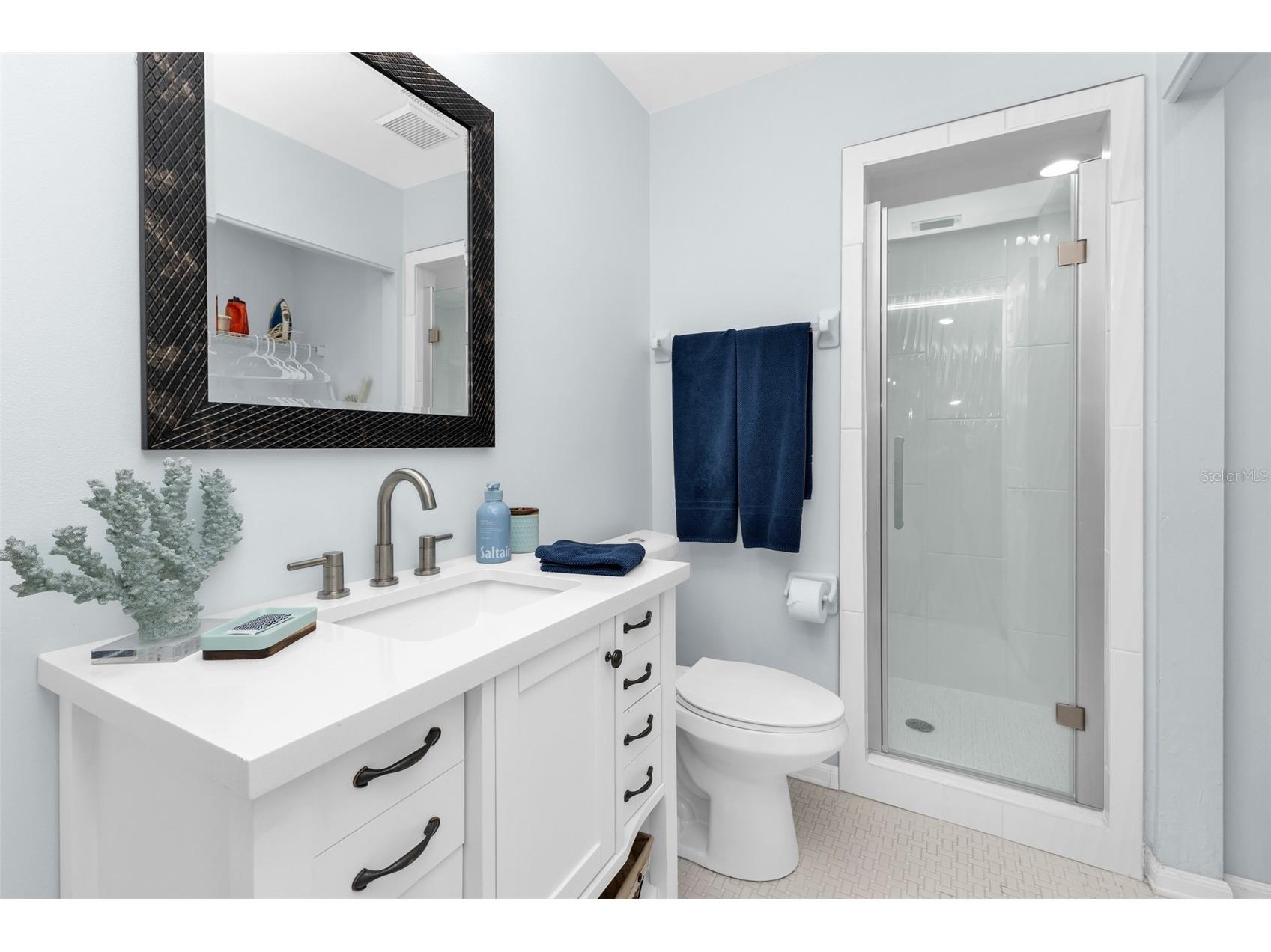 3013 Clark Road #6 Sarasota FL 34231 C7528185 image26