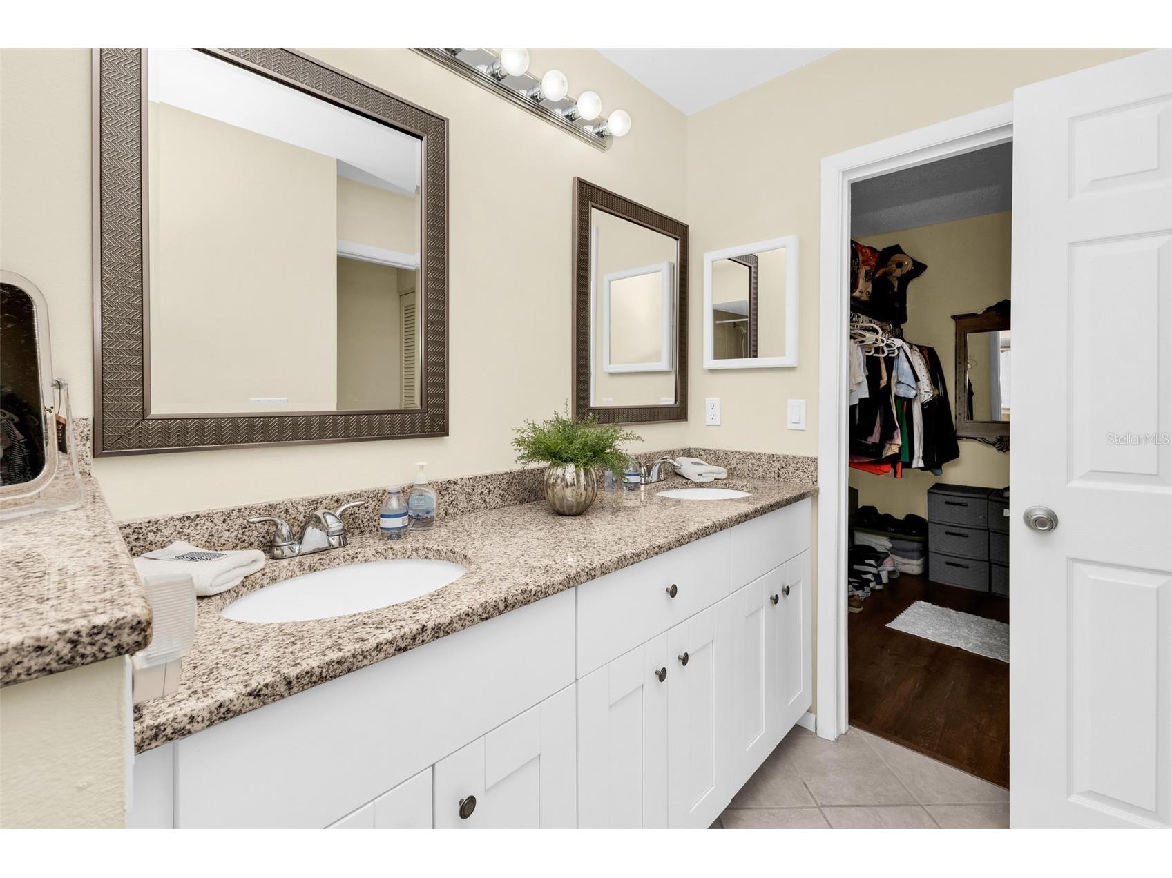 3013 Clark Road #6 Sarasota FL 34231 C7528185 image38