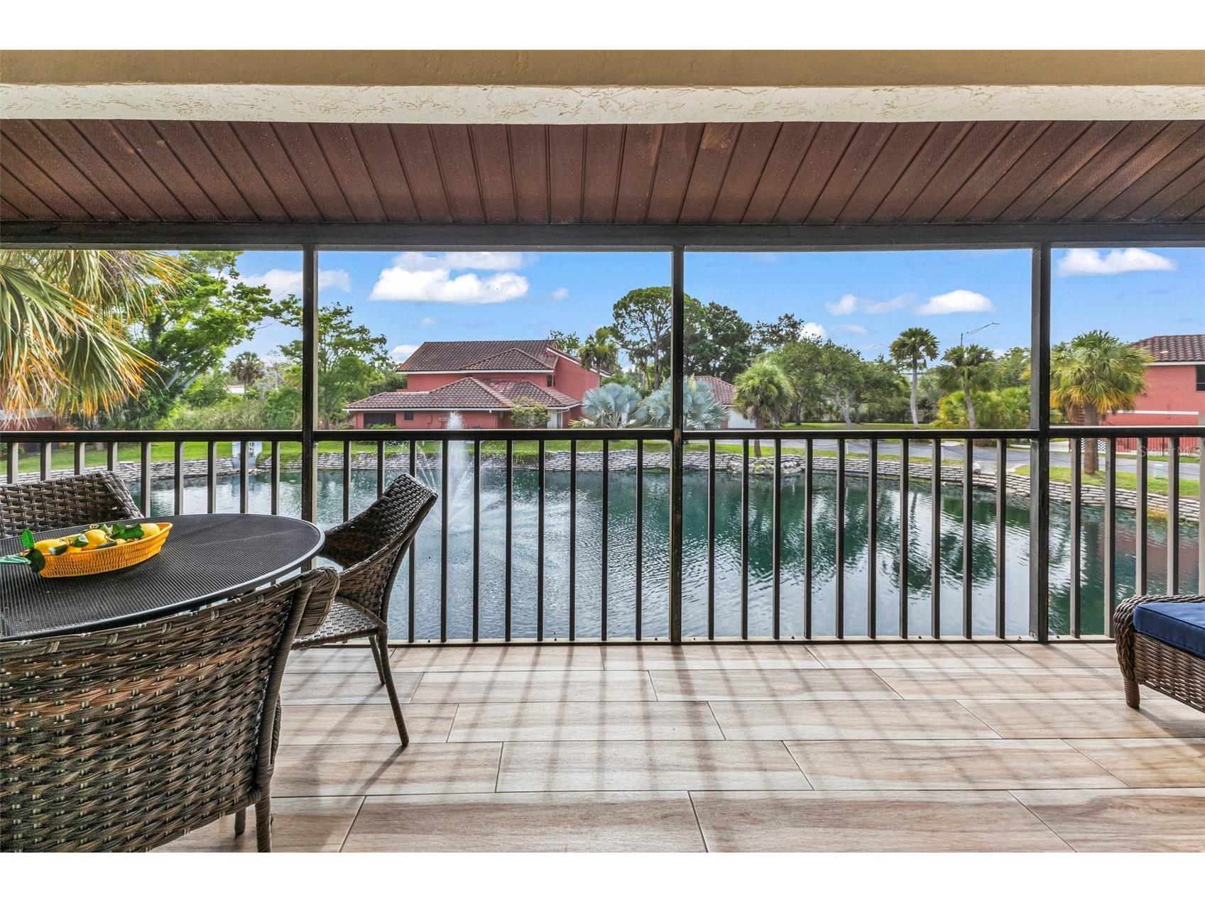 3013 Clark Road #6 Sarasota FL 34231 C7528185 image40