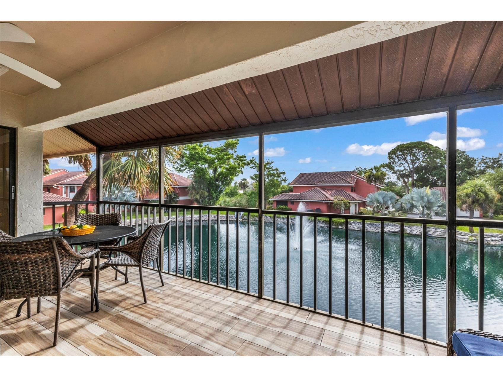 3013 Clark Road #6 Sarasota FL 34231 C7528185 image41