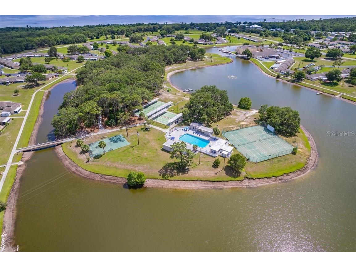 3013 Club Circle Lakeshore FL 33854 L4957253 image15
