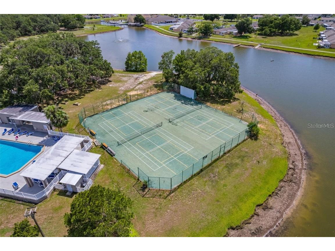 3013 Club Circle Lakeshore FL 33854 L4957253 image17
