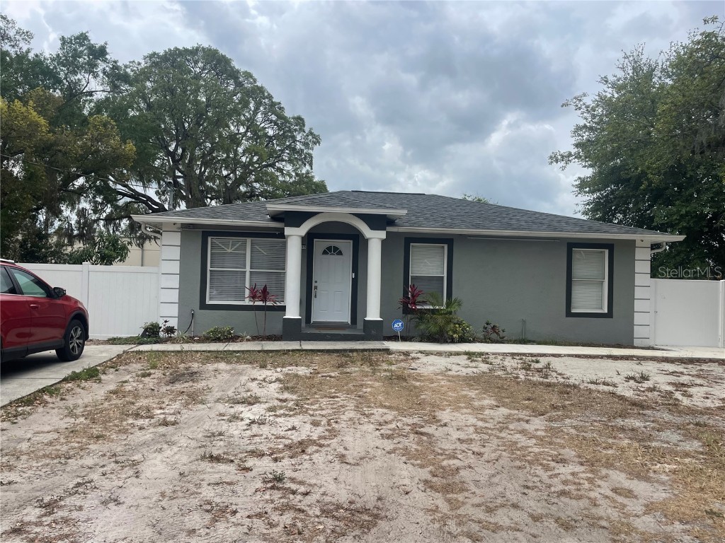 3013 E Comanche Avenue Tampa FL 33610 T3441709 image1