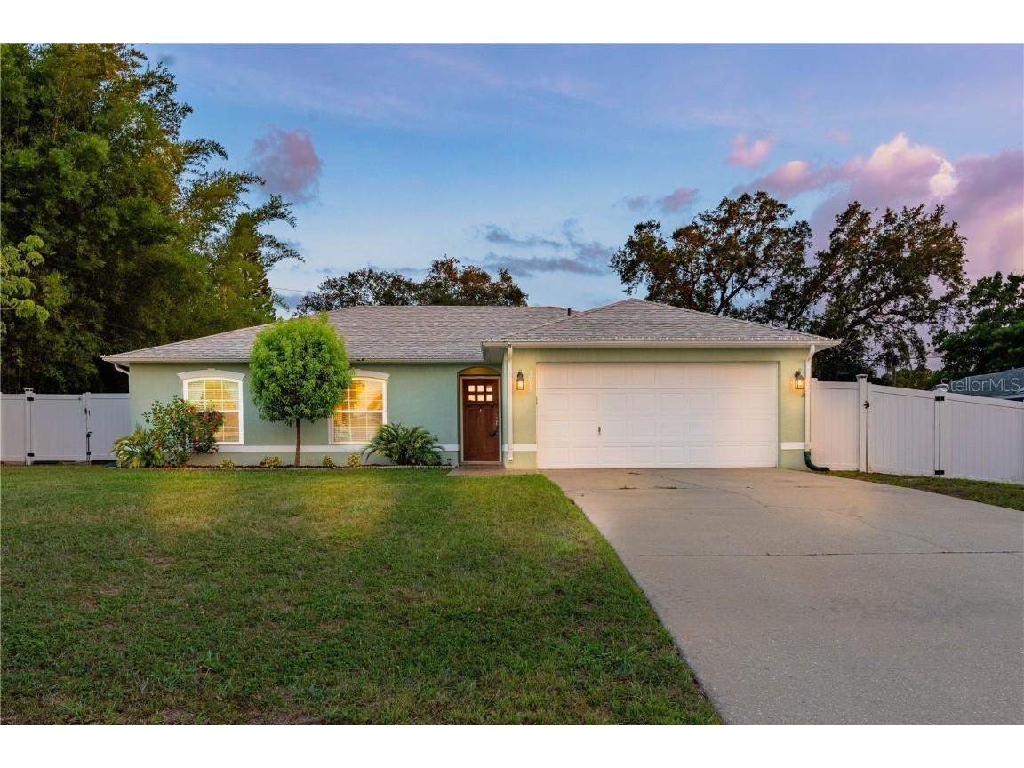 3013 Hunkin Circle Deltona FL 32738 V4943307 image1