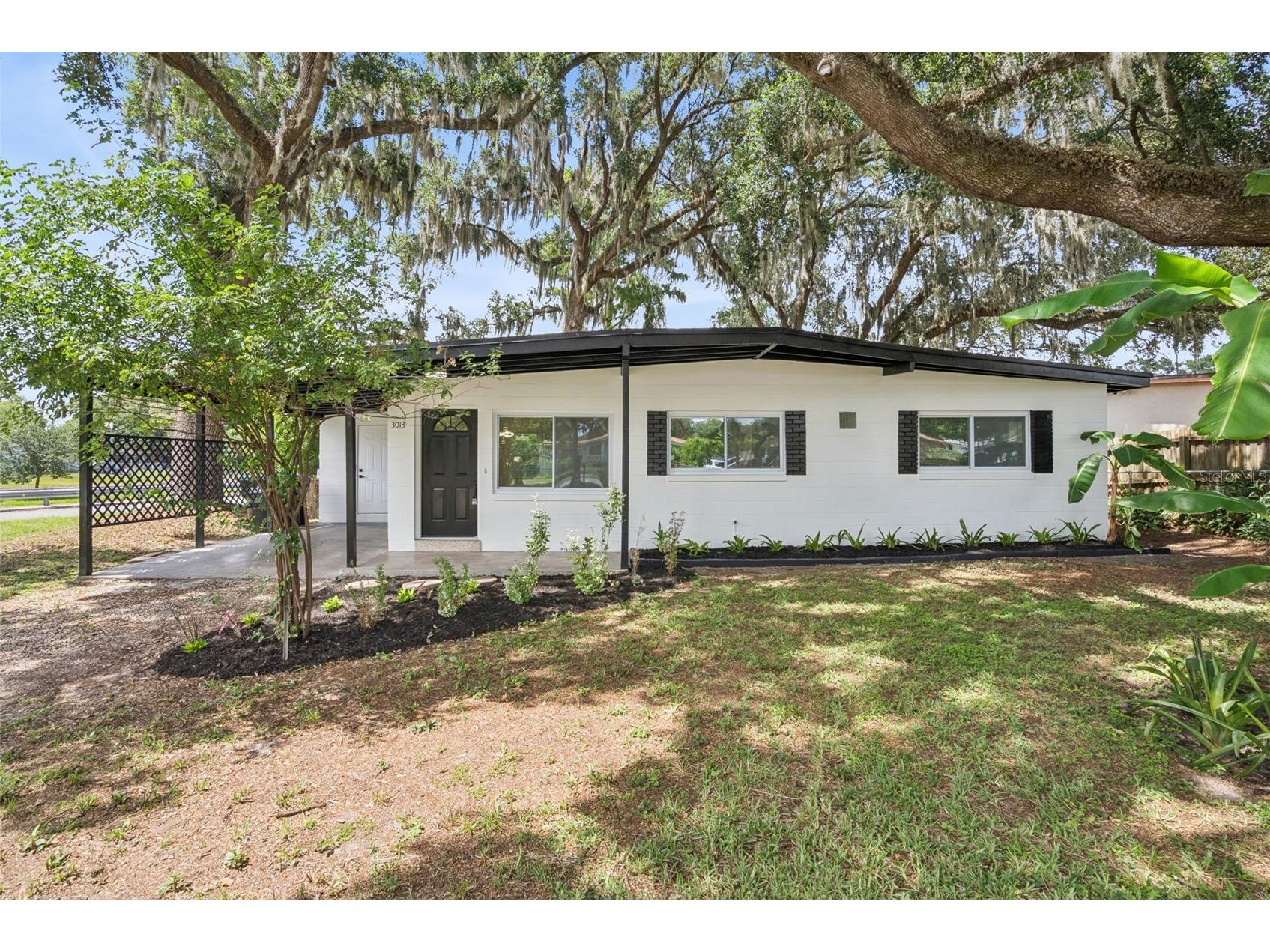 3013 Kelvington Drive Orlando FL 32810 O6414470 image1