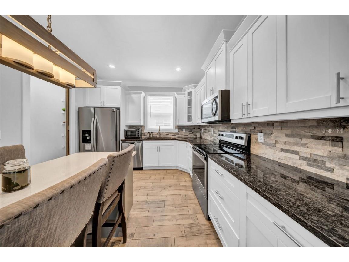 3013 W Crest Avenue Tampa FL 33614 TB8400857 image14