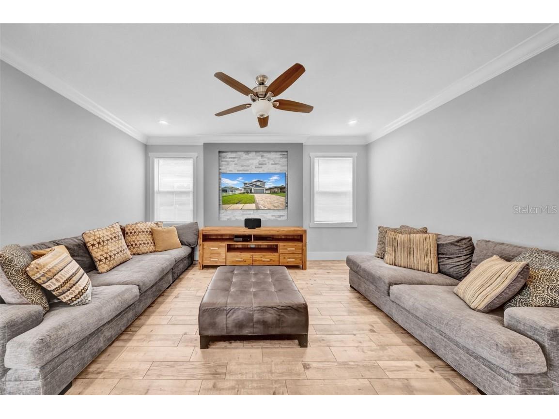 3013 W Crest Avenue Tampa FL 33614 TB8400857 image20