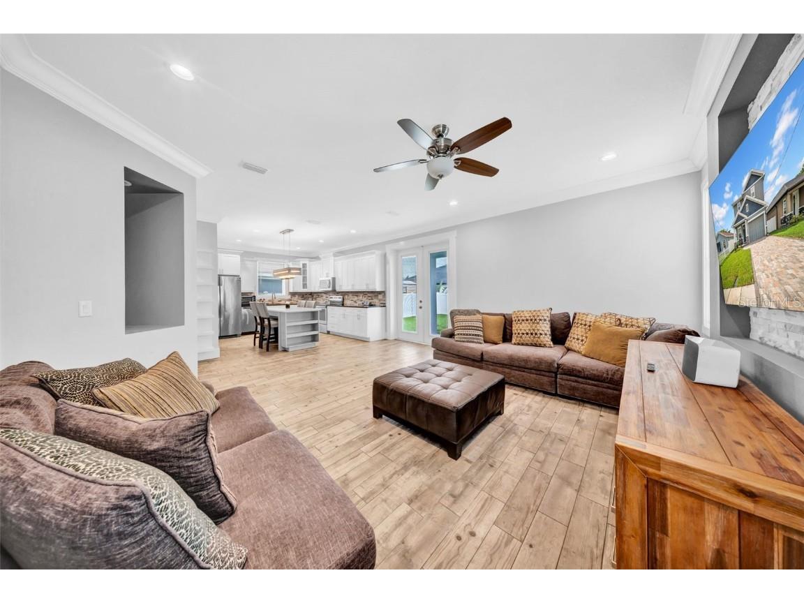 3013 W Crest Avenue Tampa FL 33614 TB8400857 image21