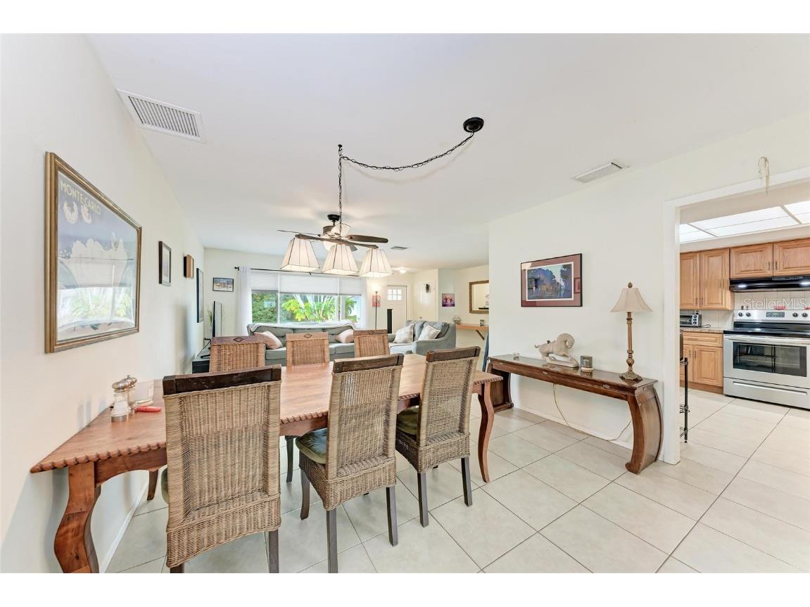 3013 Yarmouth Drive W Bradenton FL 34205 A4674034 image15