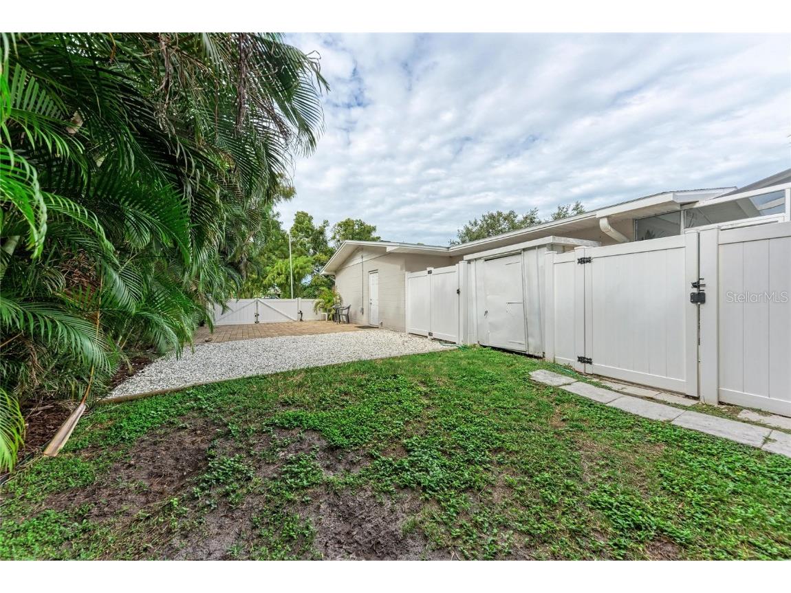 3013 Yarmouth Drive W Bradenton FL 34205 A4674034 image29