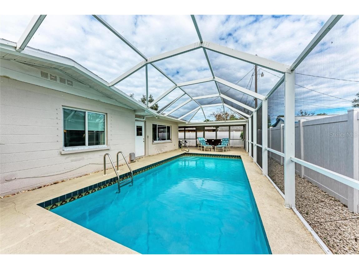 3013 Yarmouth Drive W Bradenton FL 34205 A4674034 image37