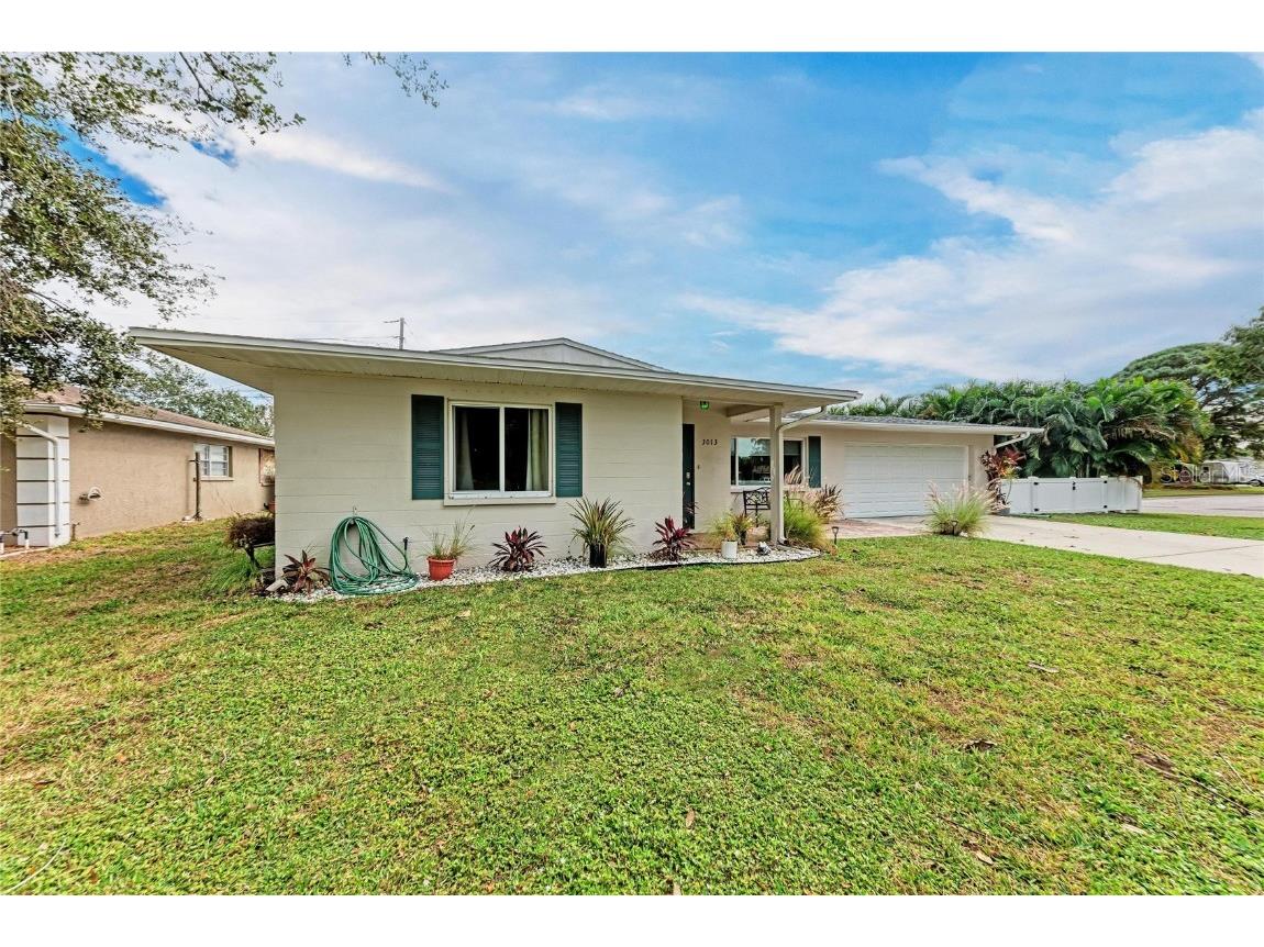 3013 Yarmouth Drive W Bradenton FL 34205 A4674034 image39