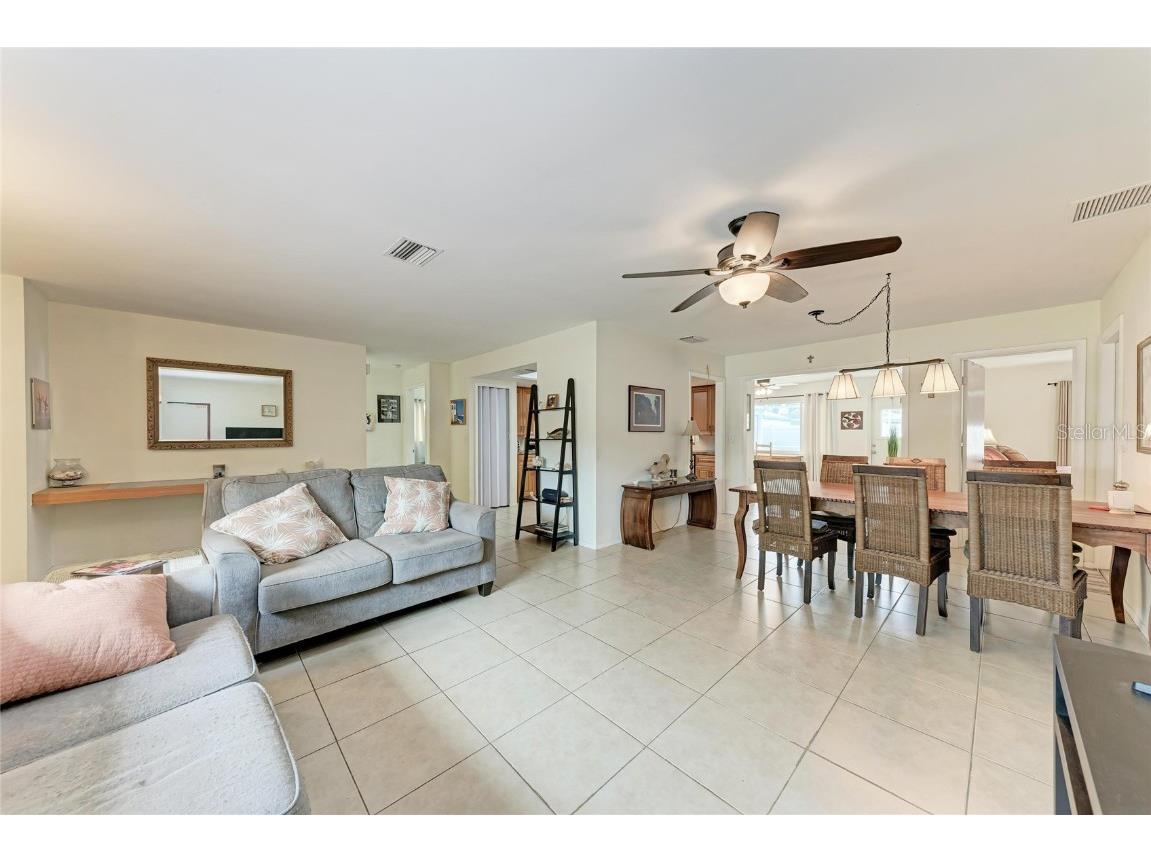 3013 Yarmouth Drive W Bradenton FL 34205 A4674034 image8