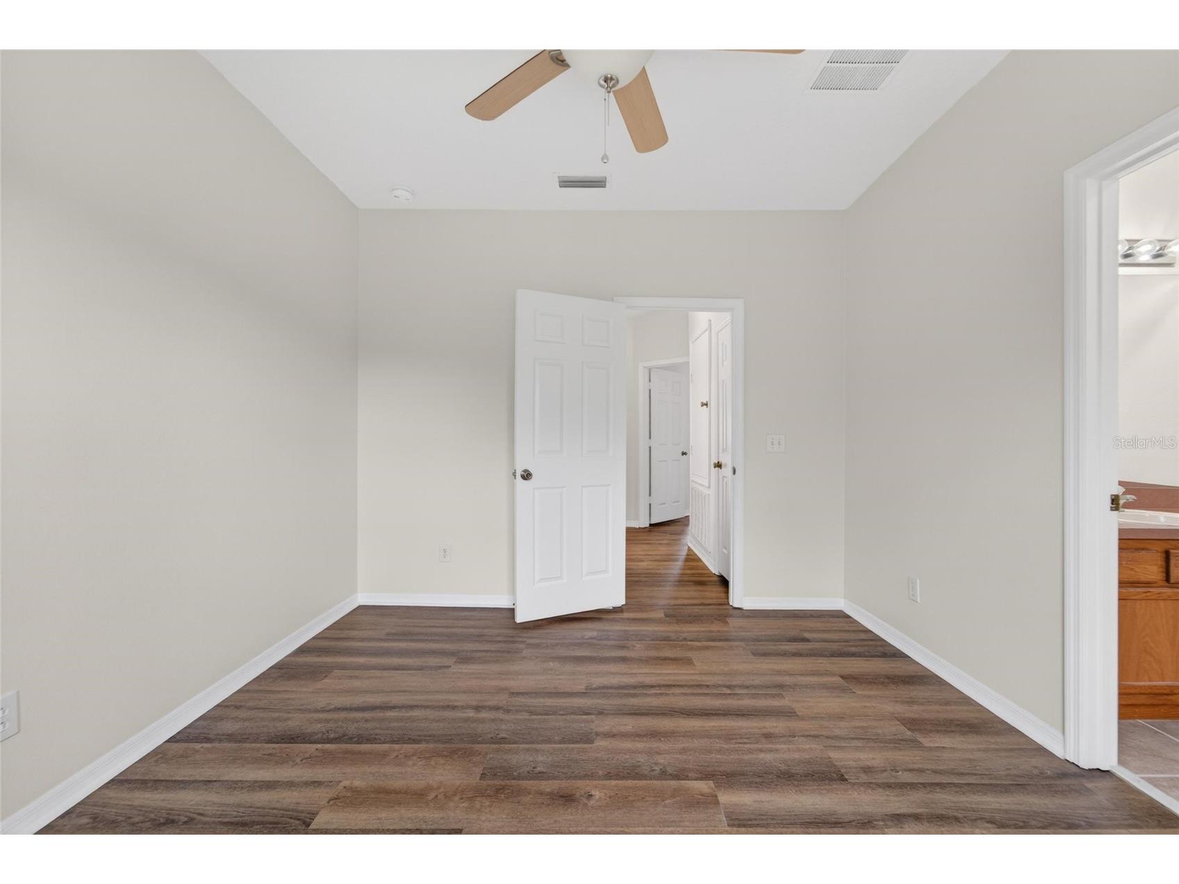 30132 Mossbank Drive Wesley Chapel FL 33543 TB8513779 image38