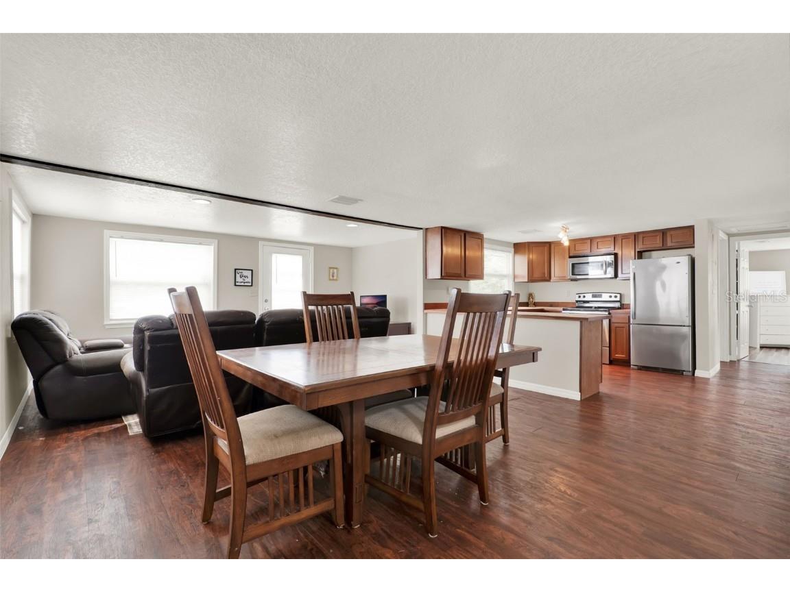 30137 Orange Avenue Sorrento FL 32776 O6329938 image4