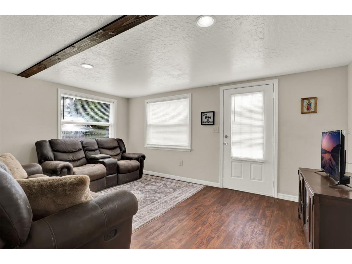 30137 Orange Avenue Sorrento FL 32776 O6329938 image5