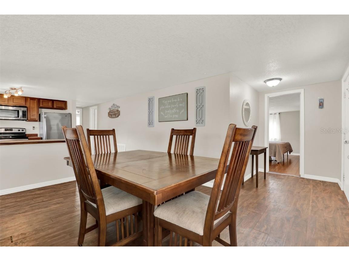 30137 Orange Avenue Sorrento FL 32776 O6329938 image8