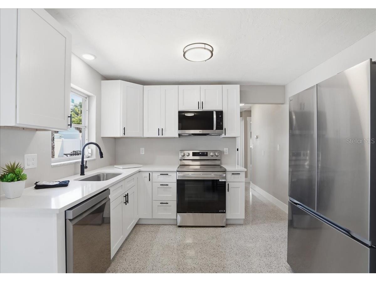 3014 58th Street S Gulfport FL 33707 TB8496120 image12